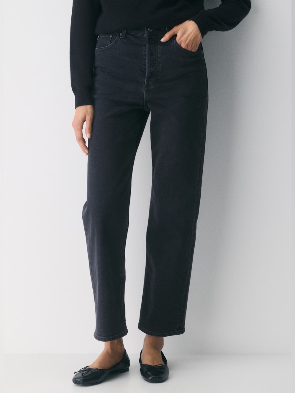 Aritzia Denim Forum Arlo High Rise Straight Jeans Black 27
